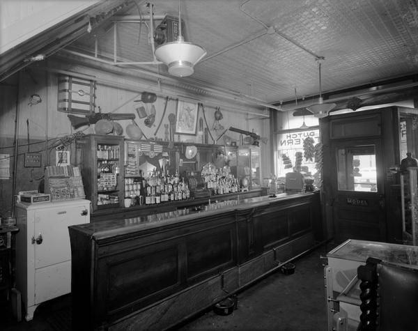 Dutch Tavern